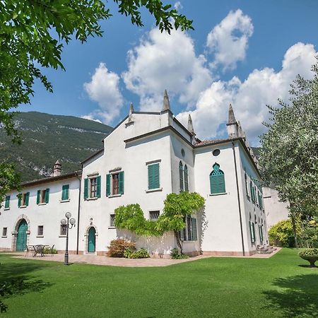 Villa Brignoli Rivalta di Brentino Bagian luar foto