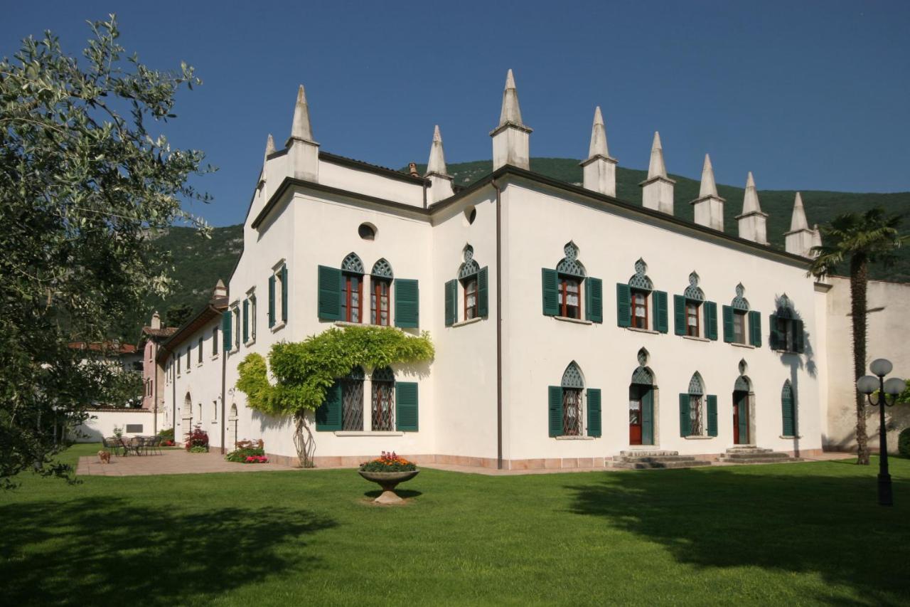 Villa Brignoli Rivalta di Brentino Bagian luar foto