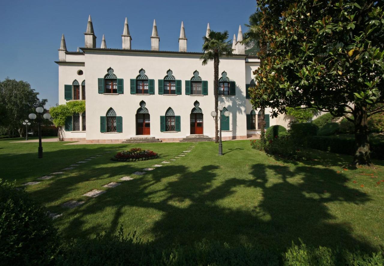 Villa Brignoli Rivalta di Brentino Bagian luar foto
