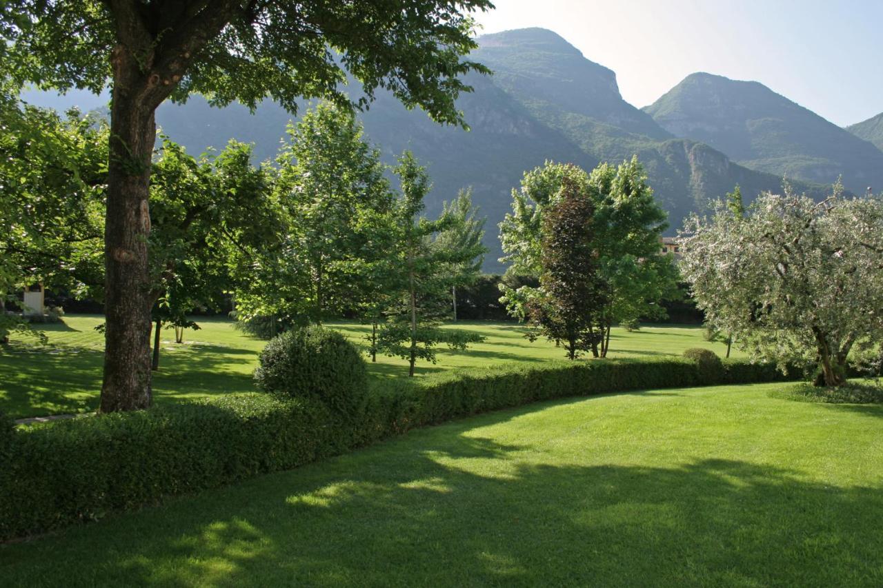 Villa Brignoli Rivalta di Brentino Bagian luar foto