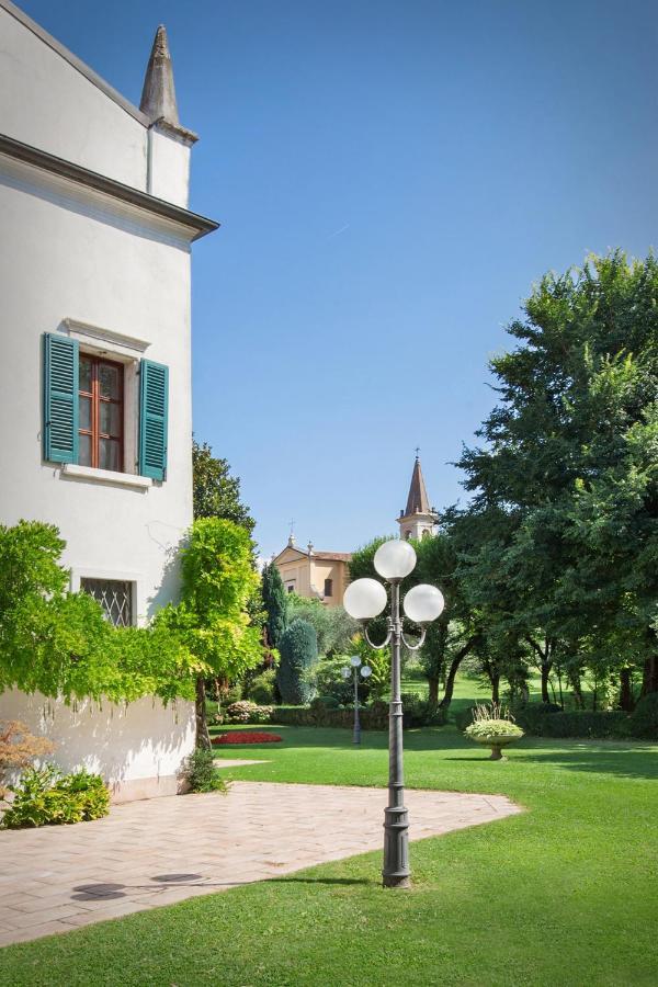 Villa Brignoli Rivalta di Brentino Bagian luar foto